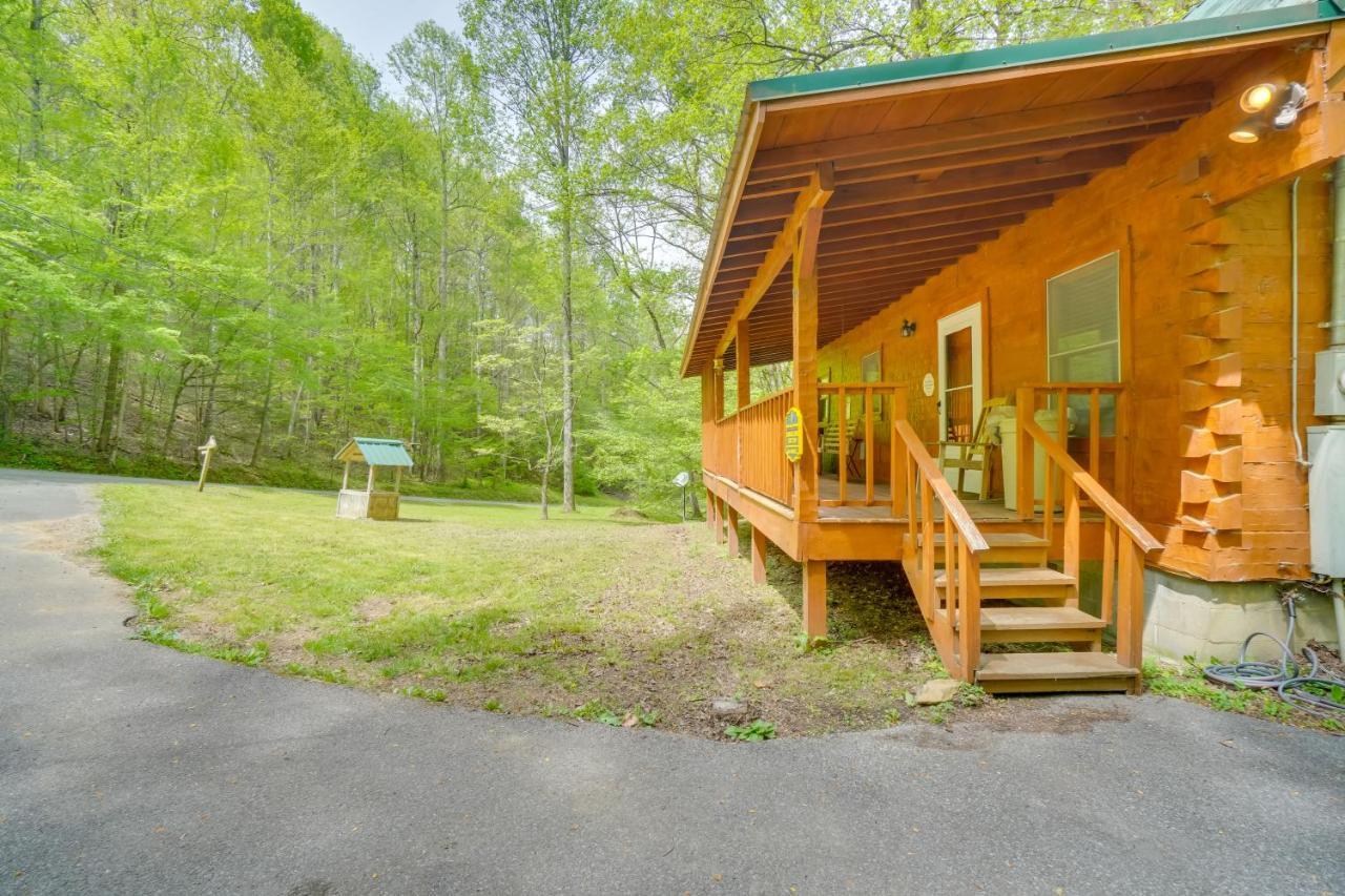 Cabin With Hot Tub About 6 Mi To Downtown Gatlinburg! ภายนอก รูปภาพ
