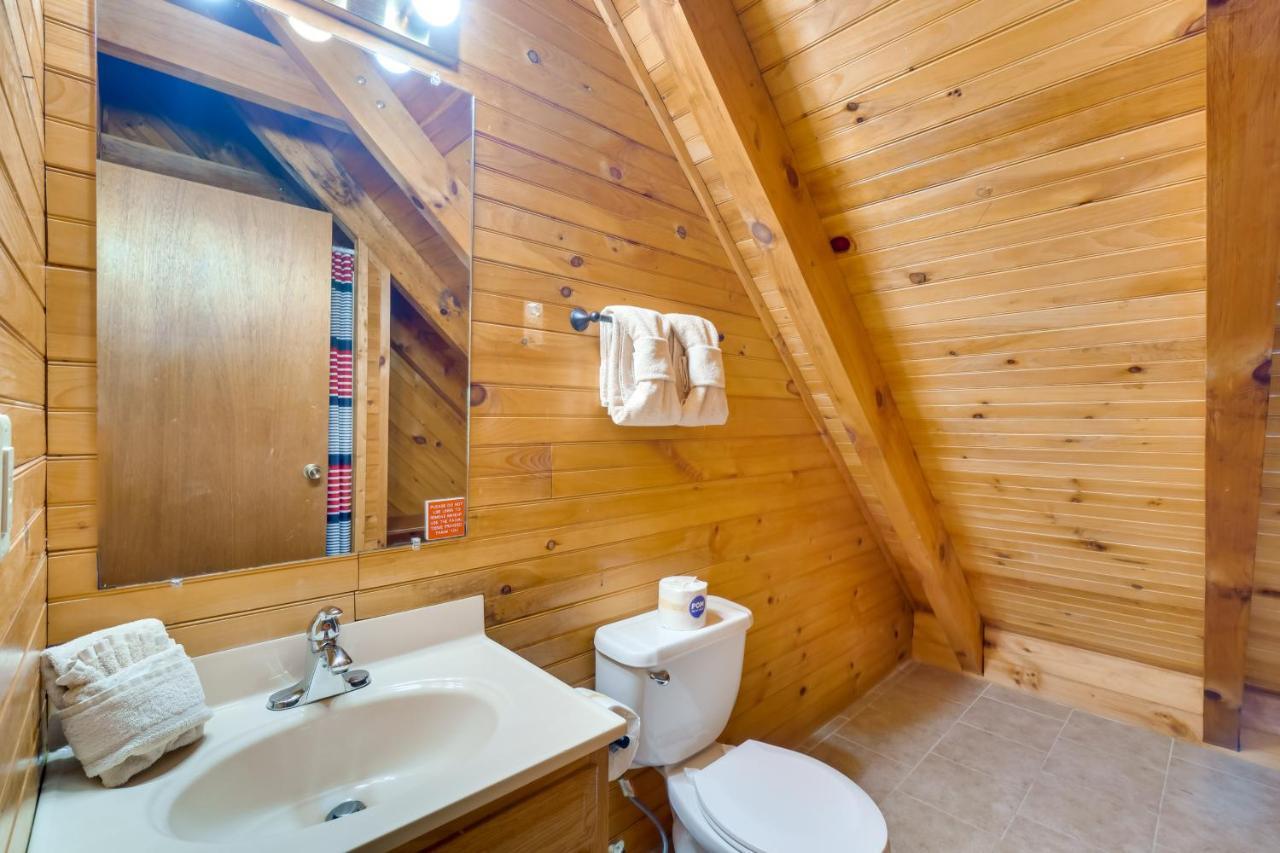 Cabin With Hot Tub About 6 Mi To Downtown Gatlinburg! ภายนอก รูปภาพ